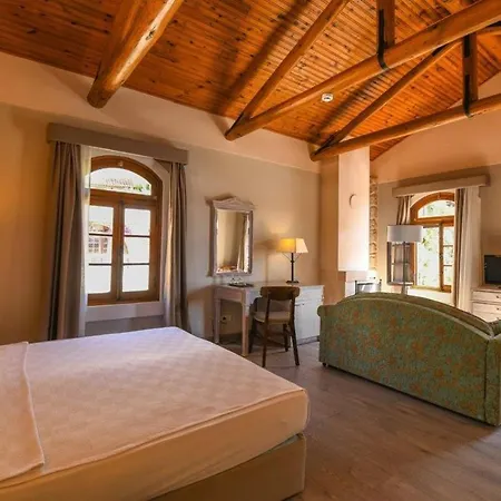 Otel Patara & - Special Category 3*
